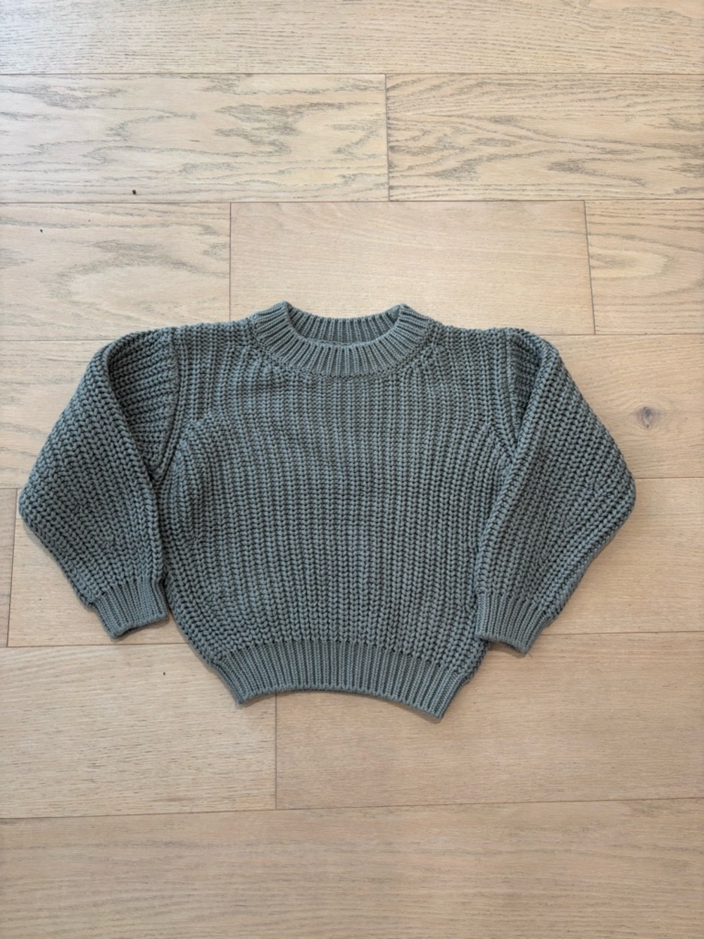 Quincy Mae sage color chunky sweater, size 4-5Y